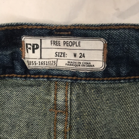 Free people cut off denim shorts size 24 - Picture 5 of 7